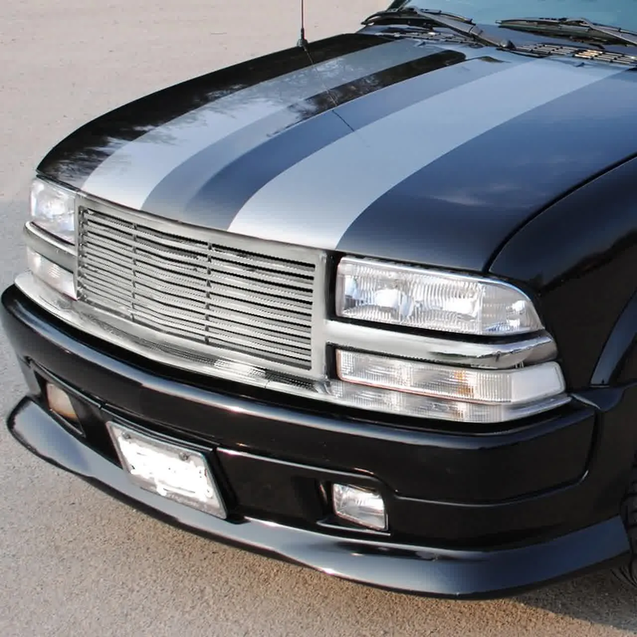 Spec-D Grille Chevy S10/Blazer (1998-2004) [Billet Type] Glossy Black or Chrome
